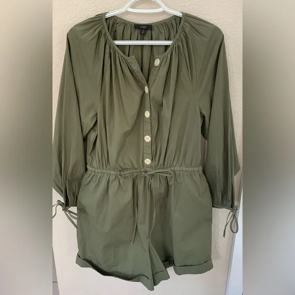 Price reduction! J.Crew Olive Green Romper. EUC vs NWOT. Size M - Picture 2 of 8